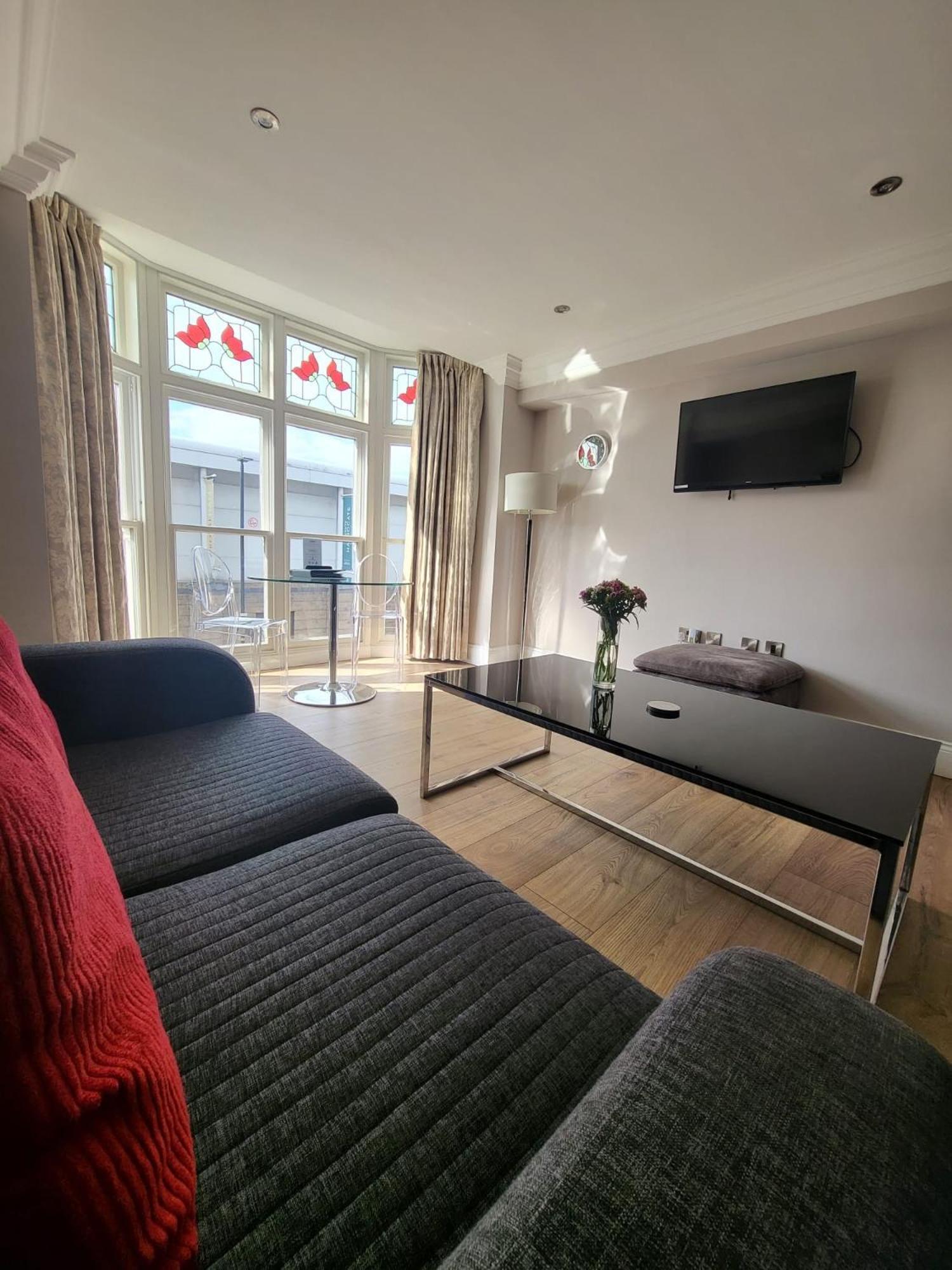 Harrogate Lifestyle Luxury Serviced Aparthotel Екстер'єр фото